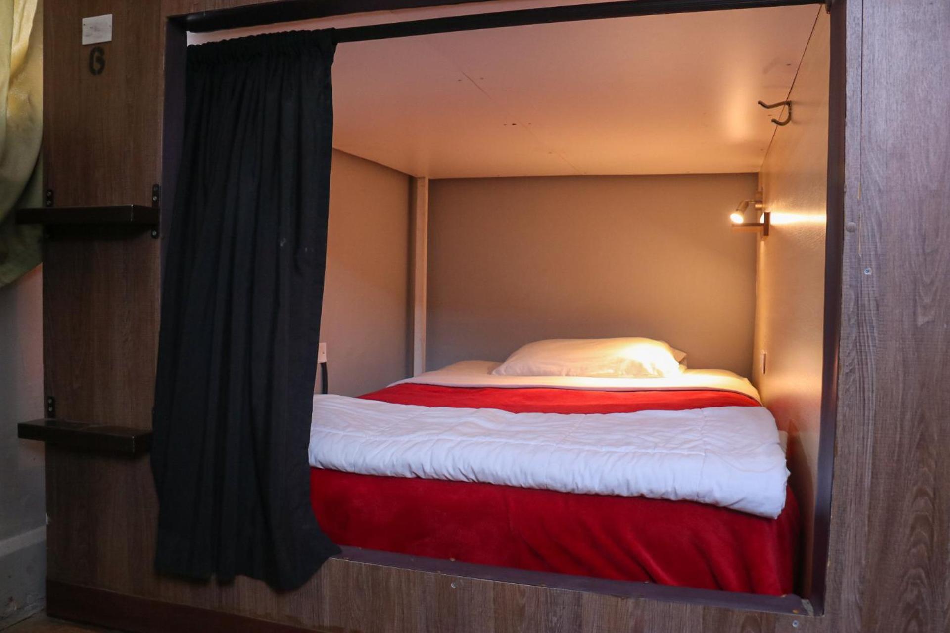 Blue House Youth Hostel Кито Экстерьер фото