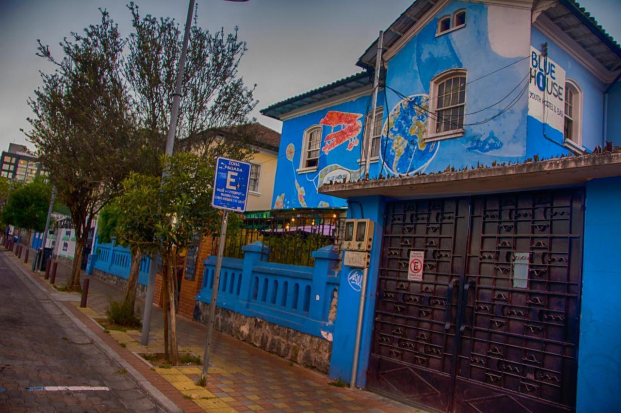 Blue House Youth Hostel Кито Экстерьер фото